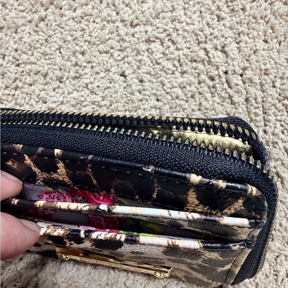 Betsey Johnson Leopard Print Zip Card Wallet with Gold Accents - Picture 2 of 7